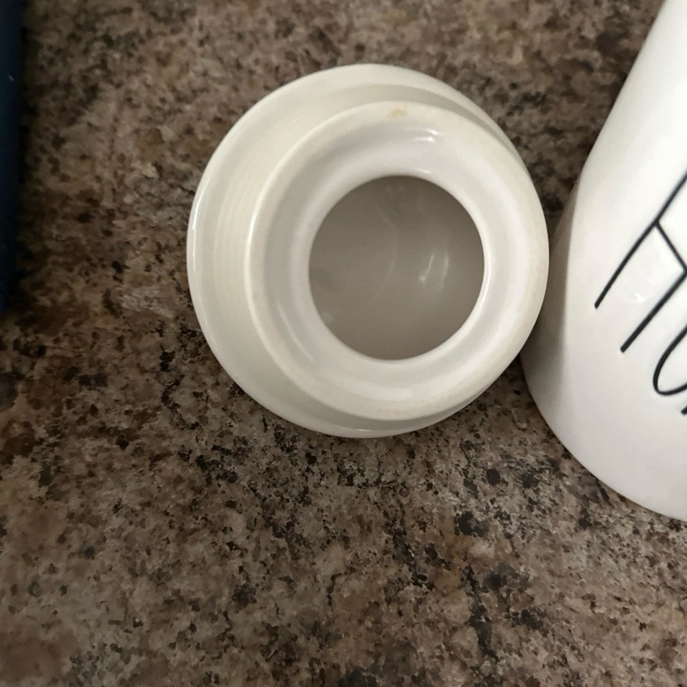 Rae Dunn White Ceramic Jar with 'HUGS' Text - Picture 5 of 7